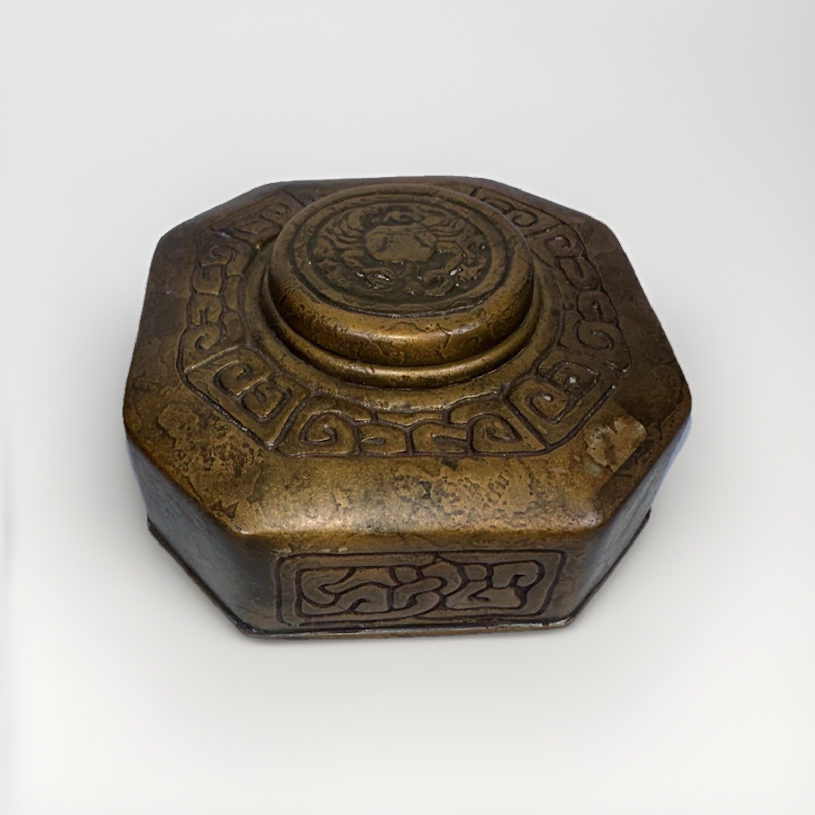 Antique Tiffany Studios NY Dore Bronze Zodiac Inkwell Crab Lid Glass Insert 842 Antique Tiffany Studios NY Dore Bronze Zodiac Inkwell Crab Lid Glass Insert 842