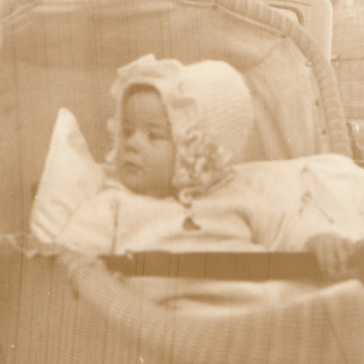 c1920s Baby Wicker Buggy Stroller Bonnet Snapshot Photo Carriage Farm Barn Vtg c1920s Baby Wicker Buggy Stroller Bonnet Snapshot Photo Carriage Farm Barn Vtg