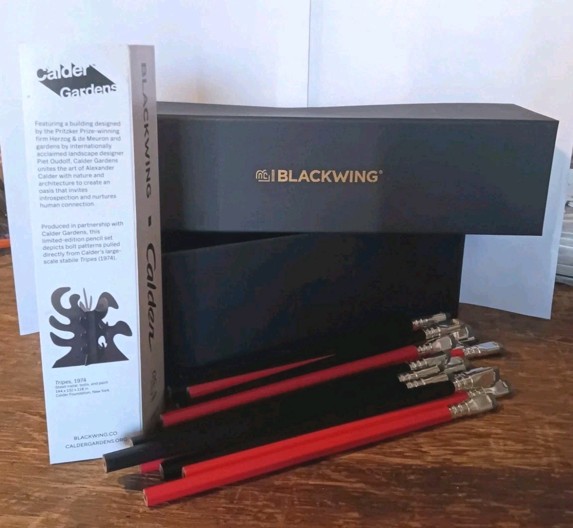 Blackwing Pencils Calder Gardens 20 Pencils With Gift Box Blackwing Pencils Calder Gardens 20 Pencils With Gift Box