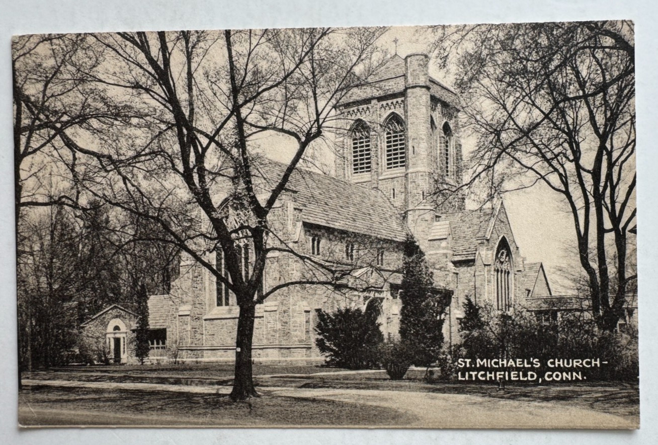 c1940s CT Postcard Litchfield Connecticut St Michael\'s Church building exterior