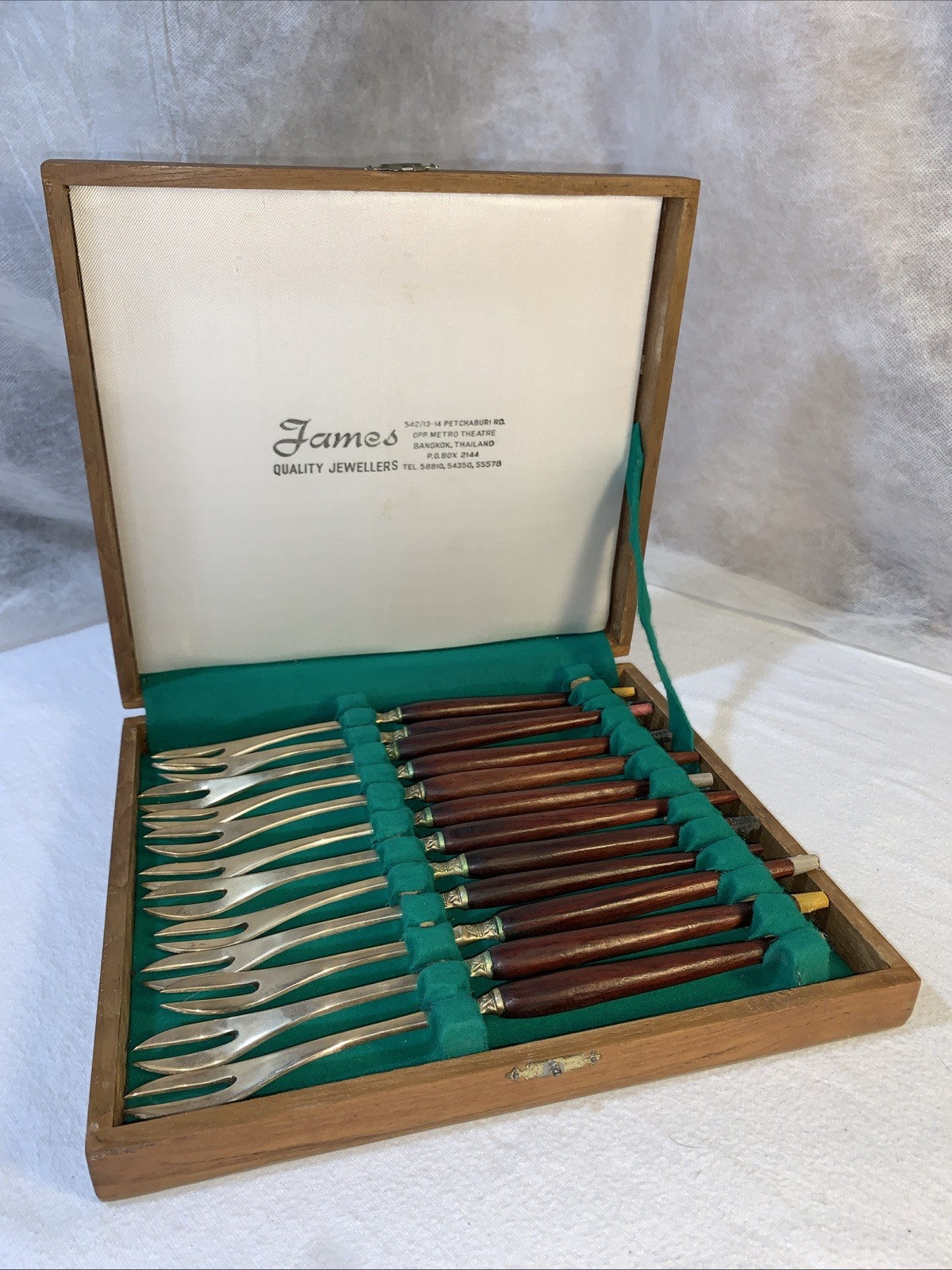 James Quality Jewellers Fondue Forks MCM Vtg JQ Siam Thailand Box & Set 12 PCS
