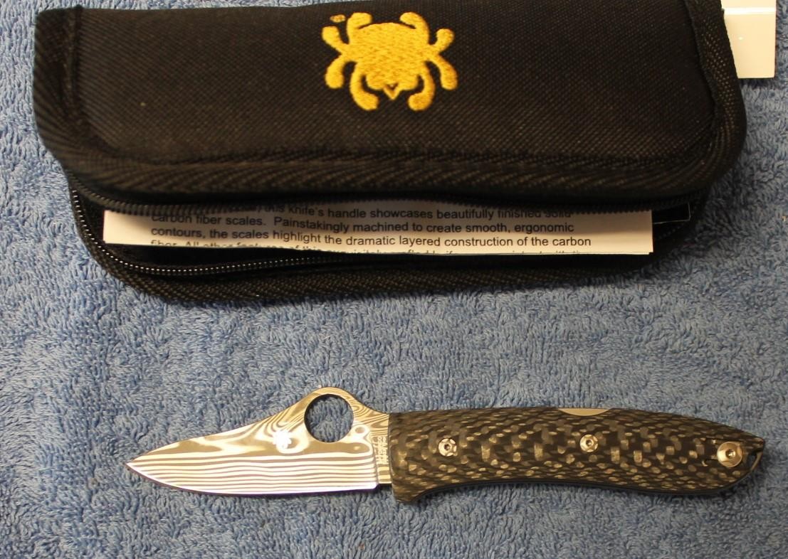 Spyderco C255CFPD SpyOpera Folder Damascus Plain Edge Blade Carbon Fiber NEW