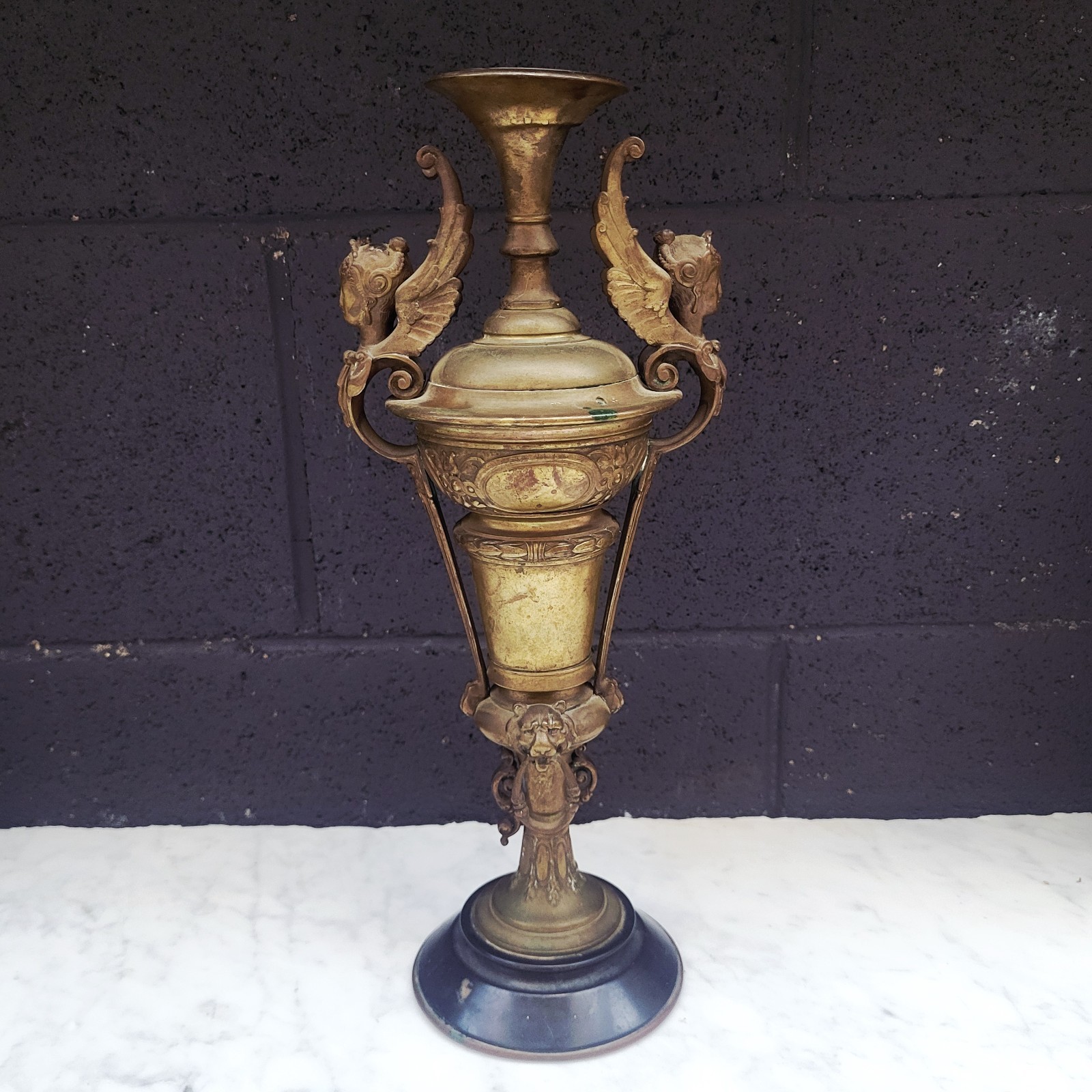 READ Vintage French Empire Neoclassical Alabaster Marble Urn Table Candle Base READ Vintage French Empire Neoclassical Alabaster Marble Urn Table Candle Base