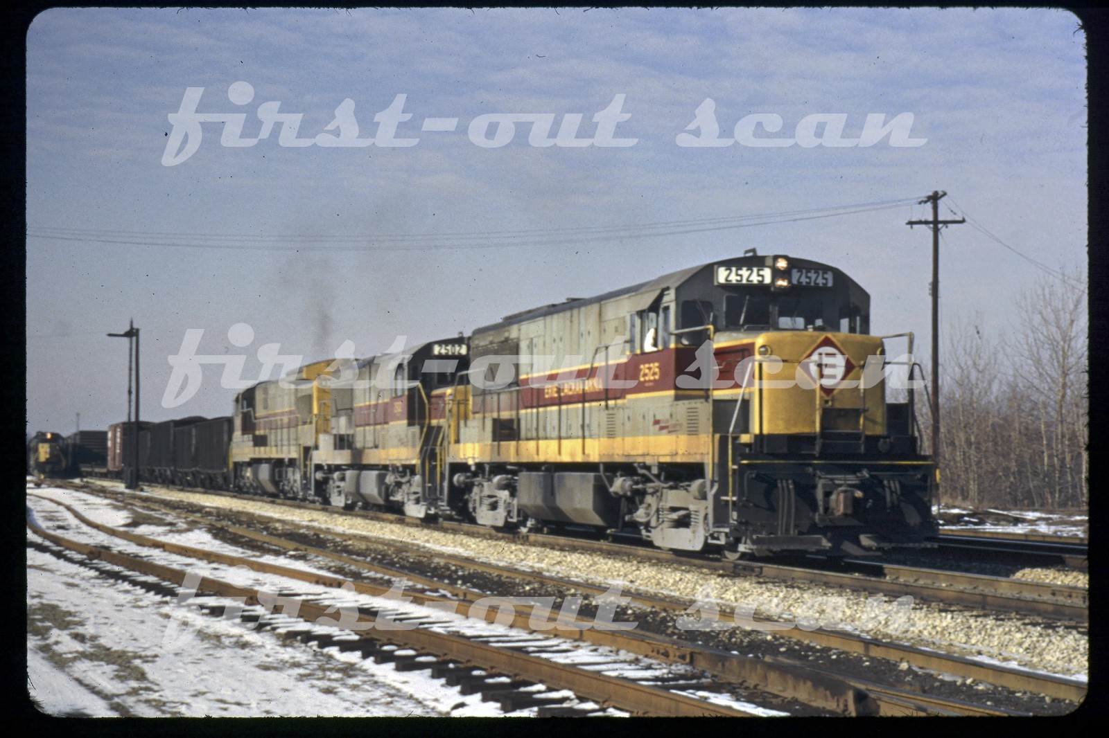 R DUPLICATE SLIDE - Erie Lackawanna EL 2525 GE U25B Action w/ Frt