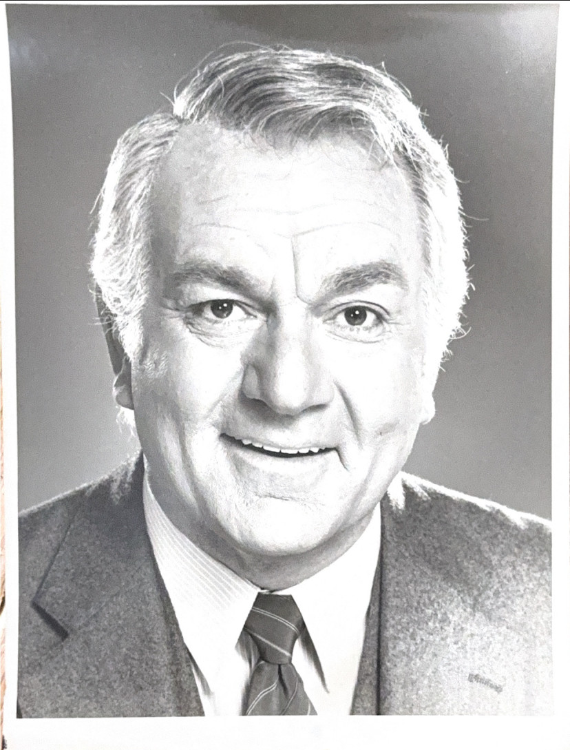 Vintage 1982 CBS Private Benjamin Press Photo Robert Mandan Portrait