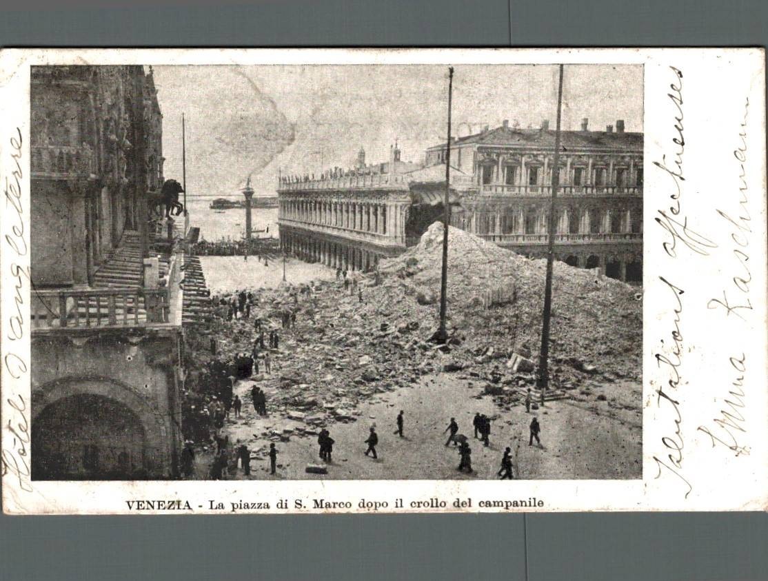 Venezia Piazza S. Mark after the collapse of the Bell Tower F. small shipped