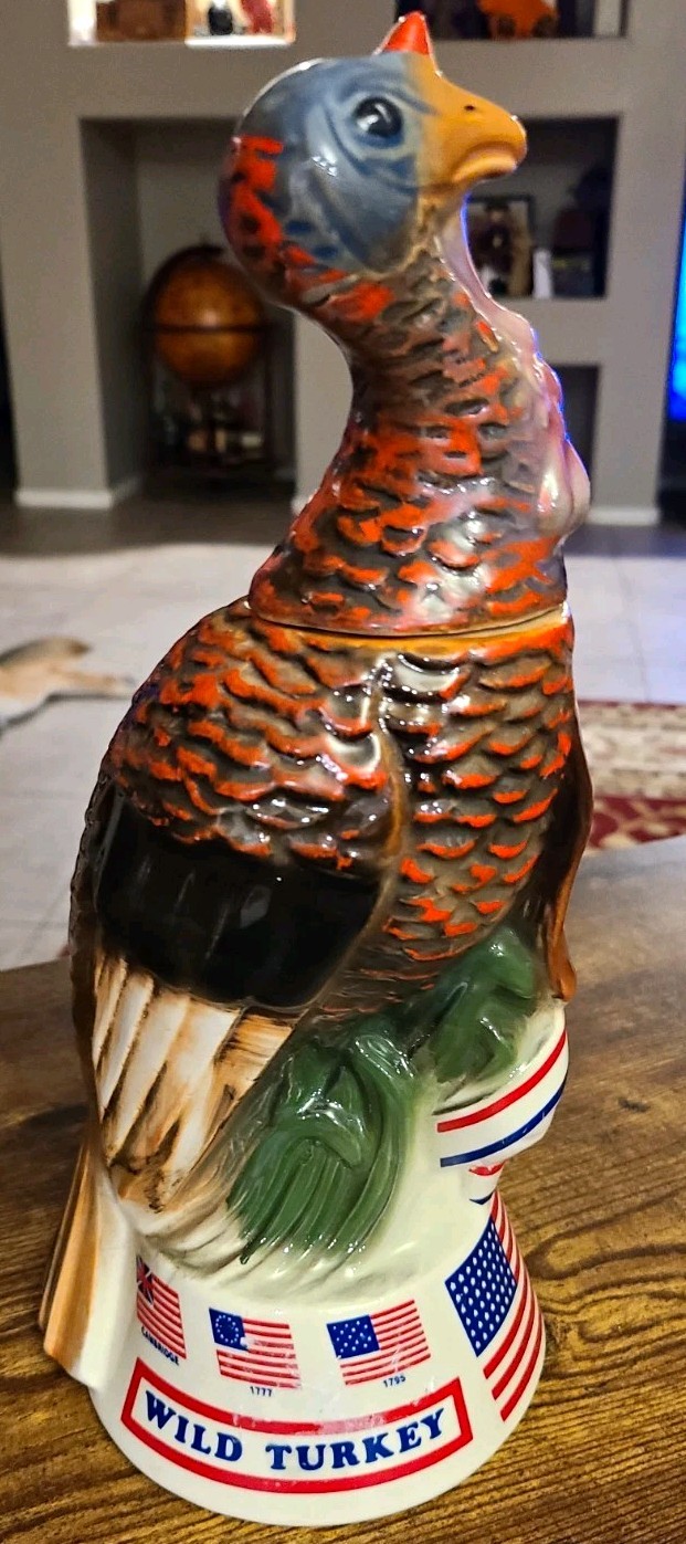 Wild Turkey Austin Nichols 1977 101 Proof Ceramic Figural Turkey Decanter Wild Turkey Austin Nichols 1977 101 Proof Ceramic Figural Turkey Decanter