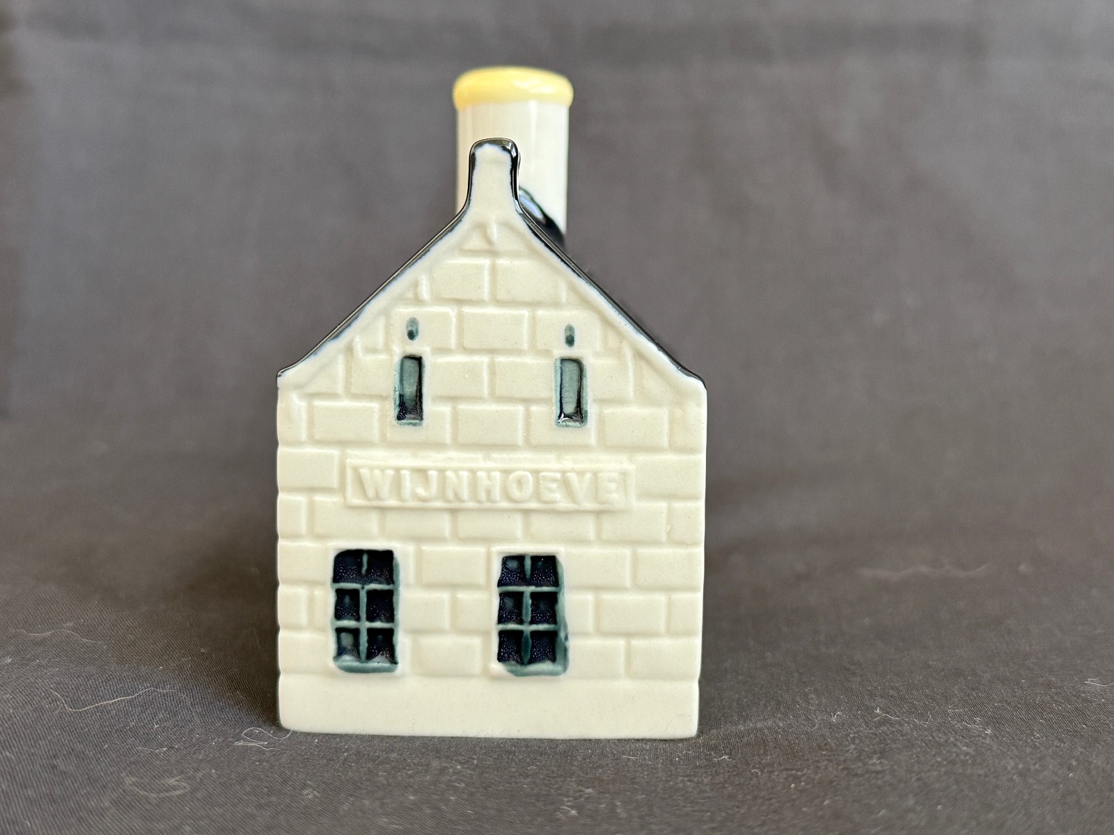 KLM House #107 De Kleine Schorre Blue Delft