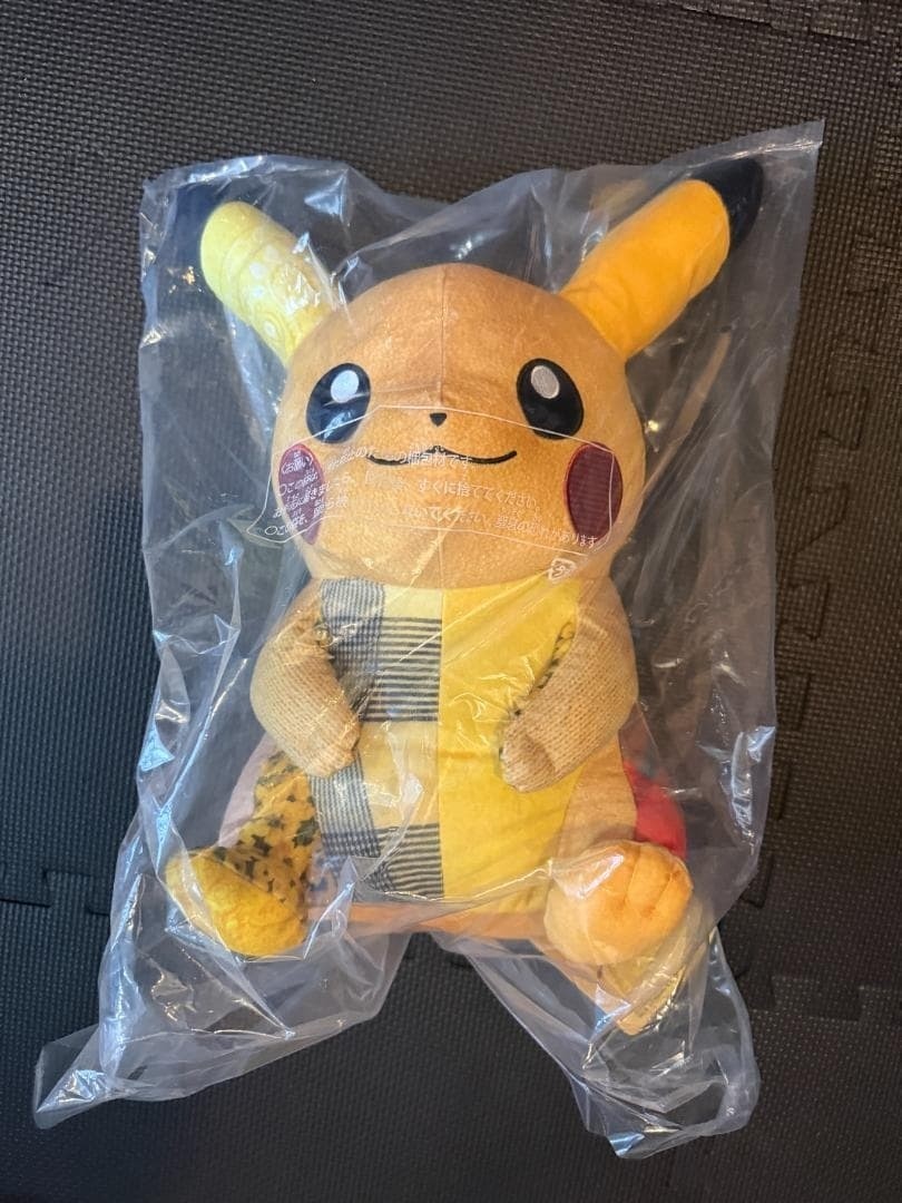 Pokemon Sean Wotherspoon x Pokemon Center Pikachu Plush New limited Japan