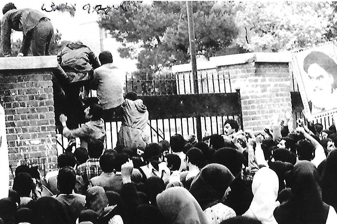 William Daugherty signed 4x6 photo Iran Hostage Crisis Survivor RARE COA LOOK