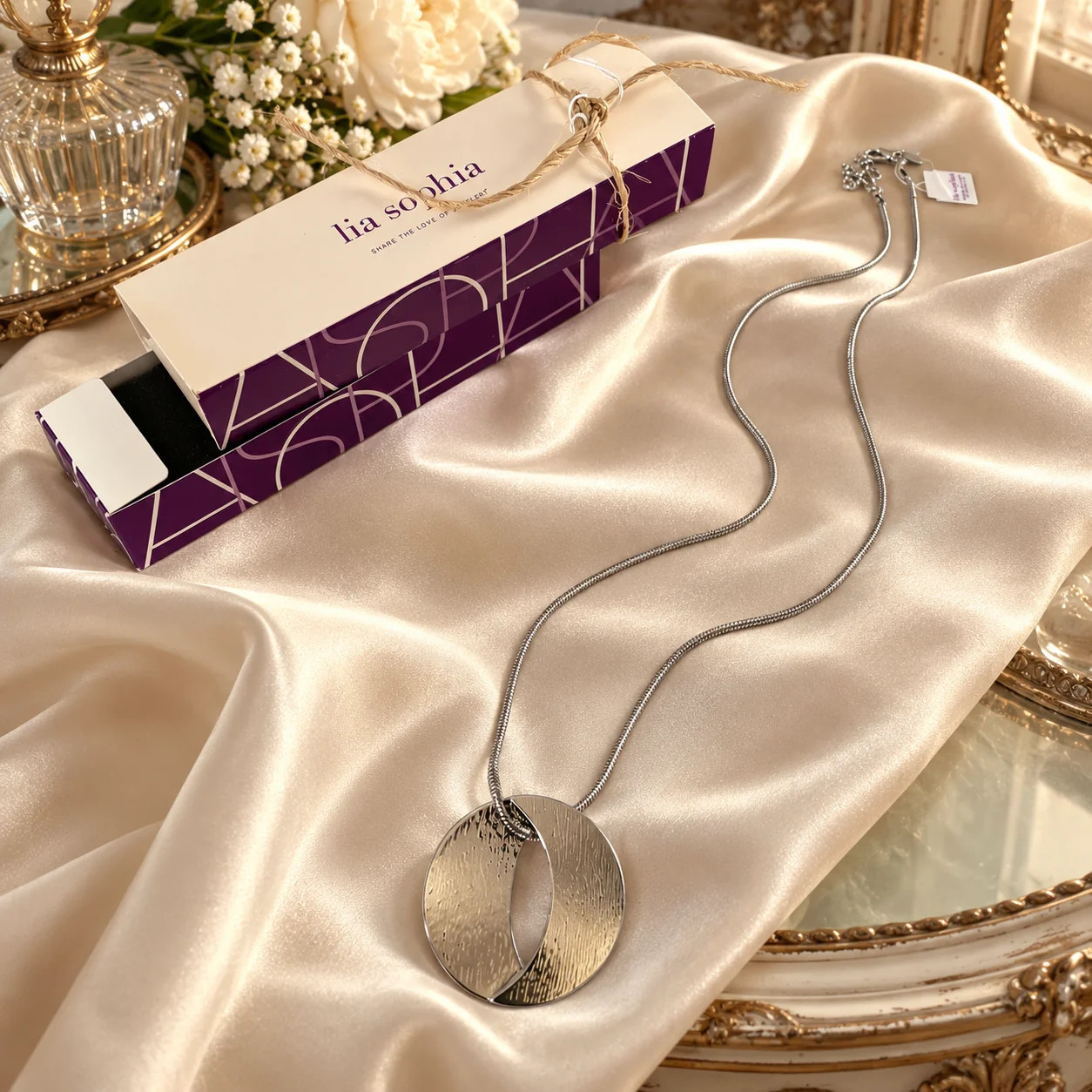 Lia Sophia Long Silver-Tone Open Circle Pendant Necklace – 34 Inches, New with T