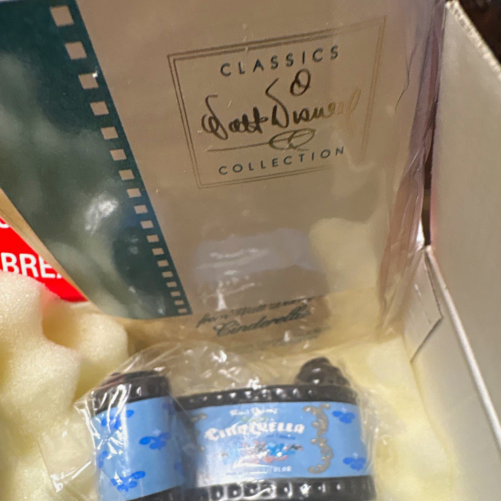 Walt Disney Classics Collection Disney Cinderella Opening Title Figurine 5