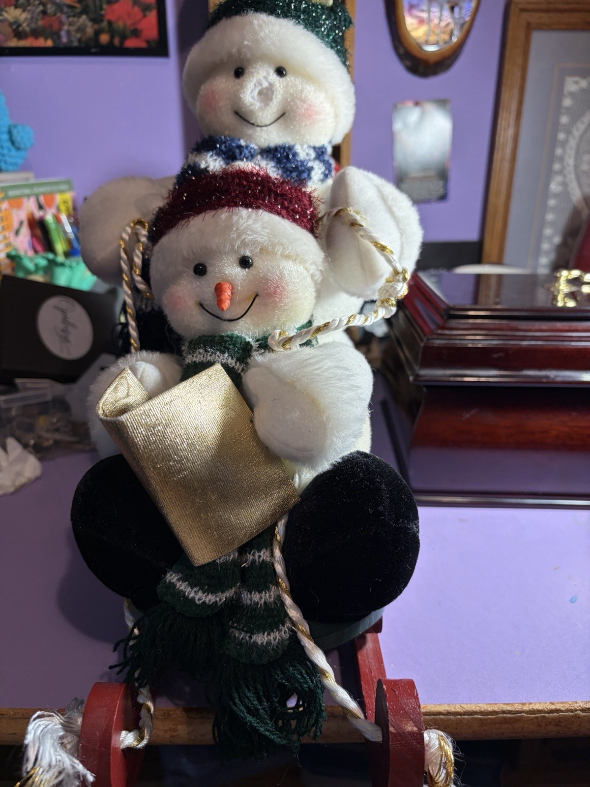 Avon 2000 A Magical Winter Sleigh Ride Musical Snowmen Christmas Sled Untested