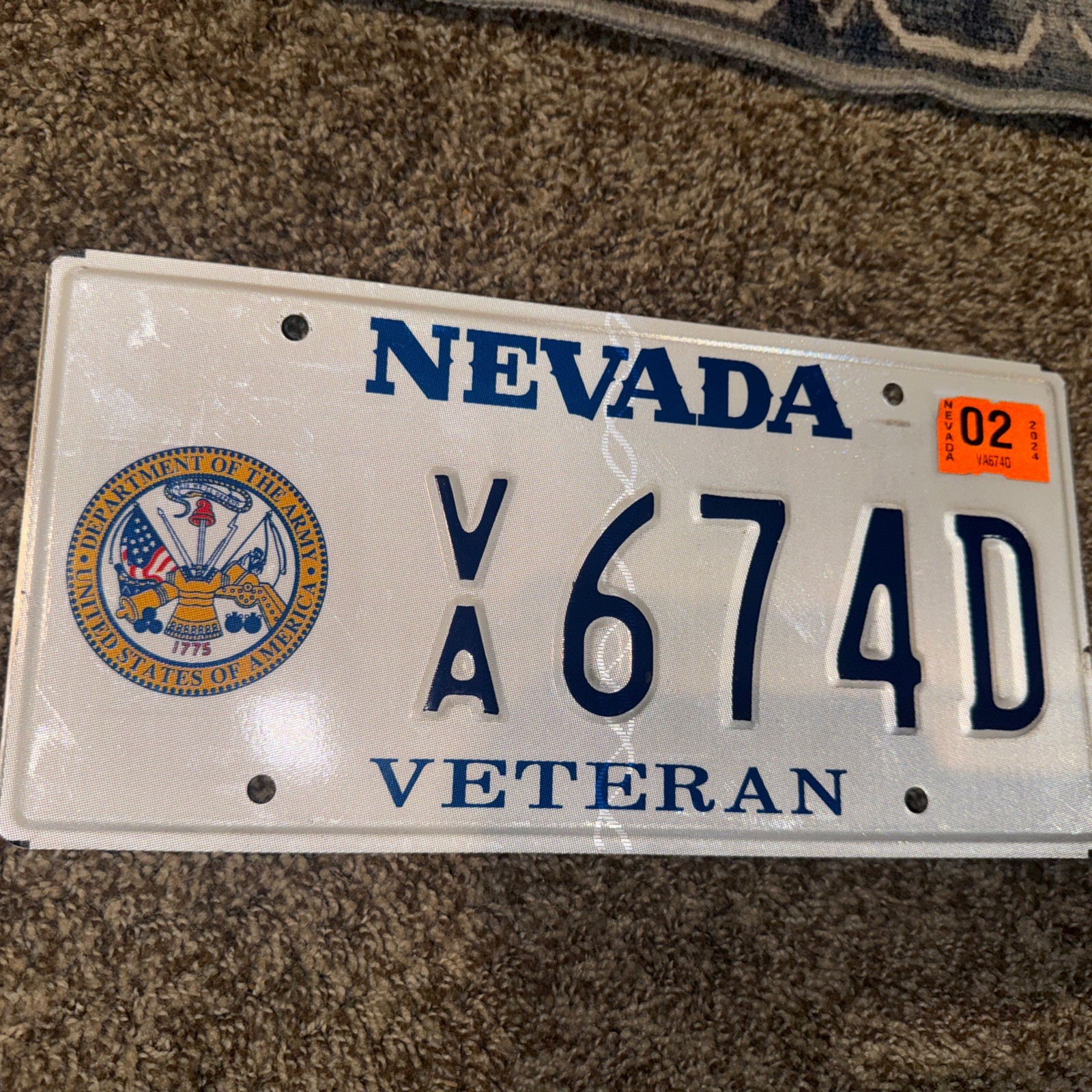 Nevada ARMY Veteran license plate # 674D Expired Nice Colors N Condition Nevada ARMY Veteran license plate # 674D Expired Nice Colors N Condition