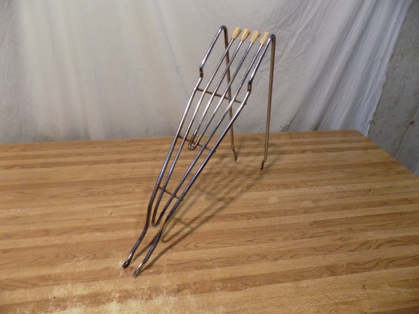 1960s SCHWINN BIKE JEWELED RACK PANTHER JAGUAR CORVETTE TYPHOON CARRIER VINTAGE