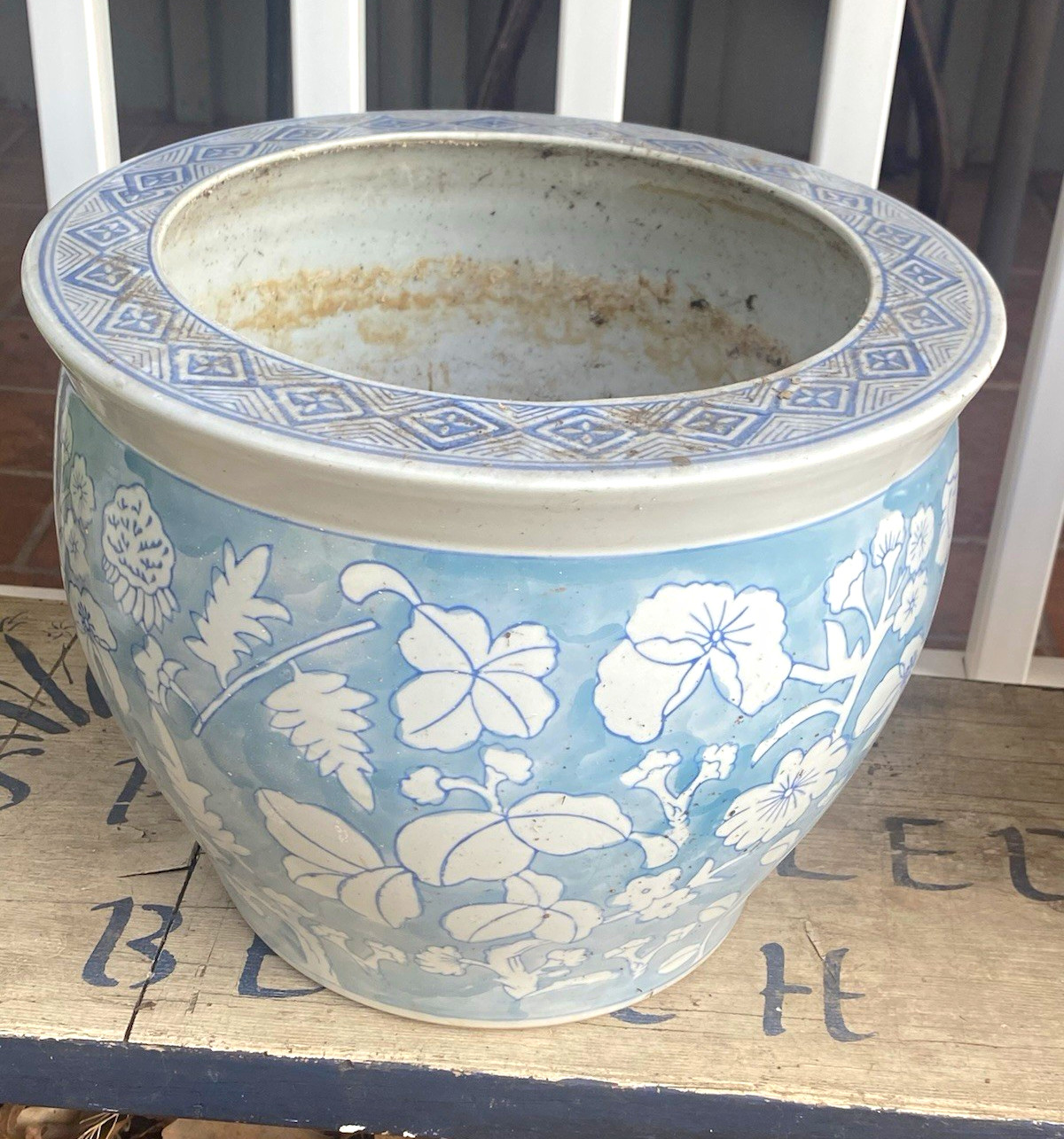 VTG Blue & White Floral Large Chinese Jardiniere Planter
