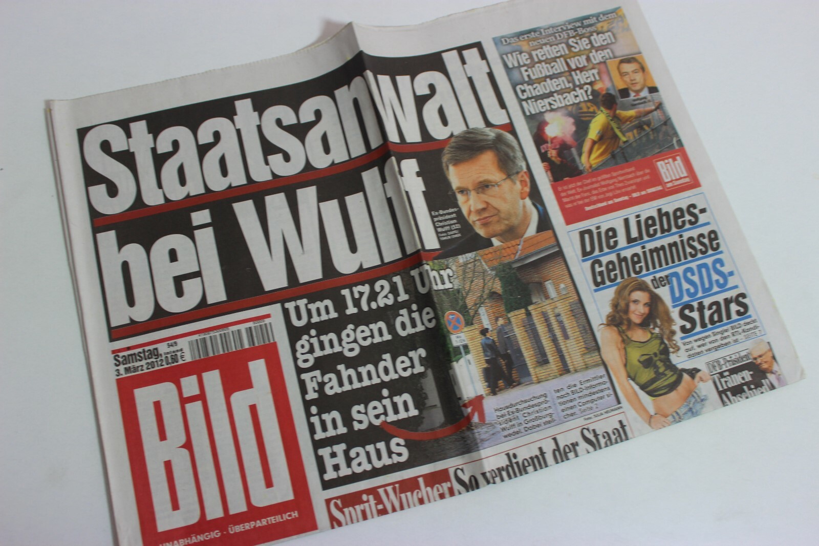 BILDzeitung 03.03.2012 March 3.3.2012 gift for special occasions
