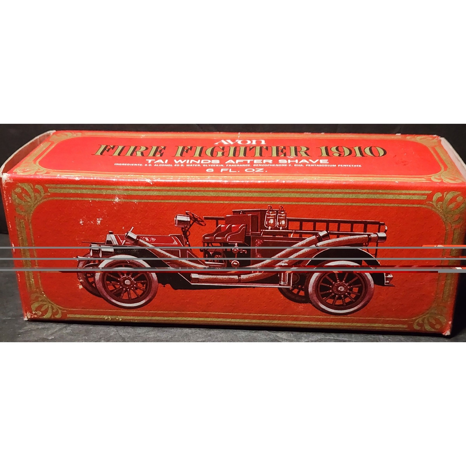 Vintage Avon Fire Fighter 1910 Fire Truck After Shave NOS Full 6oz Boxed