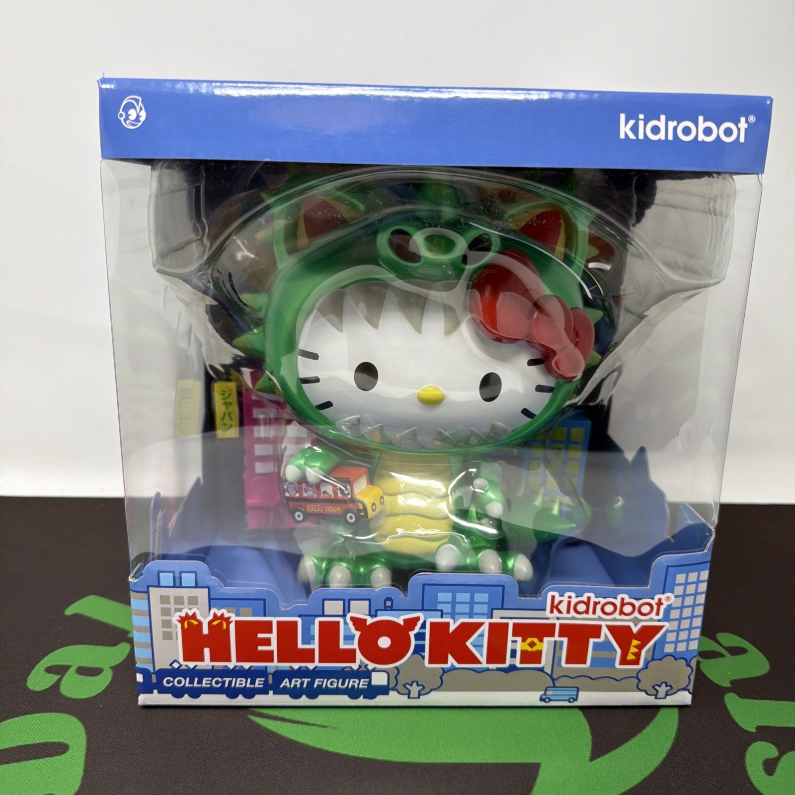 Sanrio Hello Kitty Kaiju Cosplay Metallic Green 8-Inch Vinyl Figure kidrobot Sanrio Hello Kitty Kaiju Cosplay Metallic Green 8-Inch Vinyl Figure kidrobot