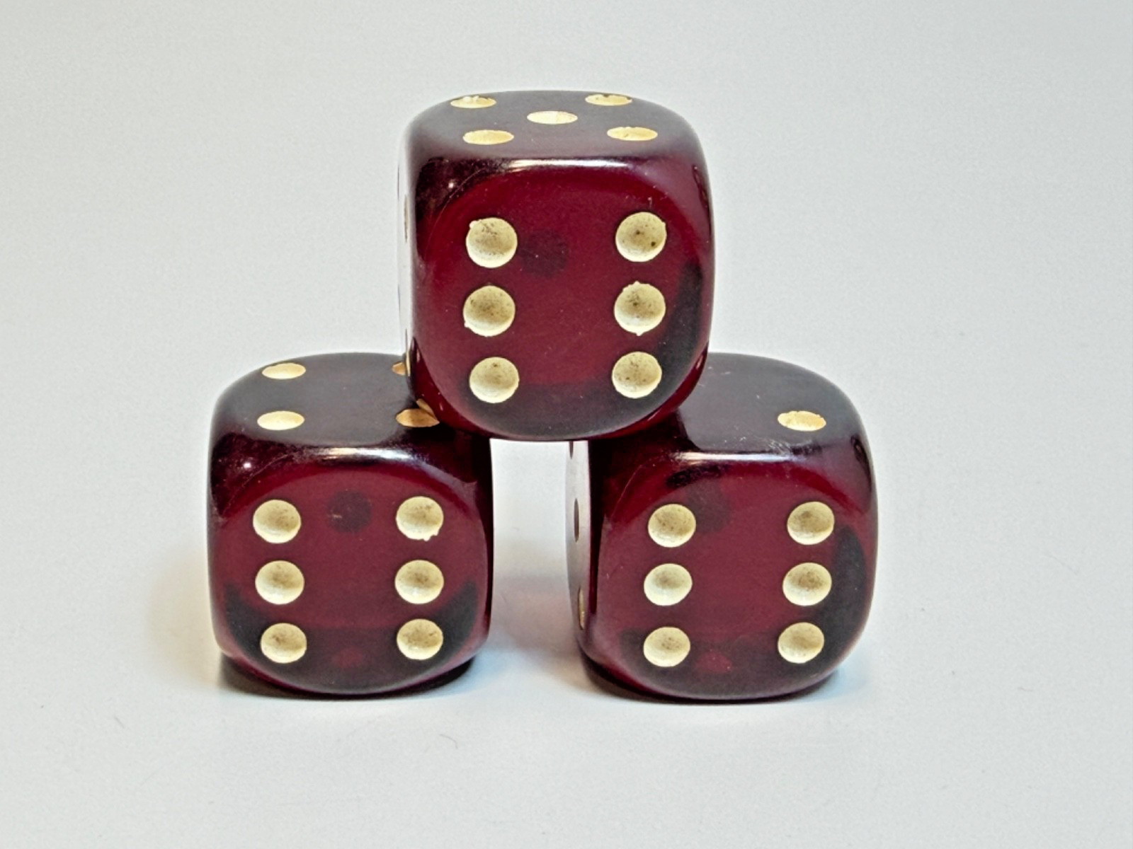 Three Antique German Art Deco Cherry Red Amber Bakelite Faturan Casino Dice 21mm
