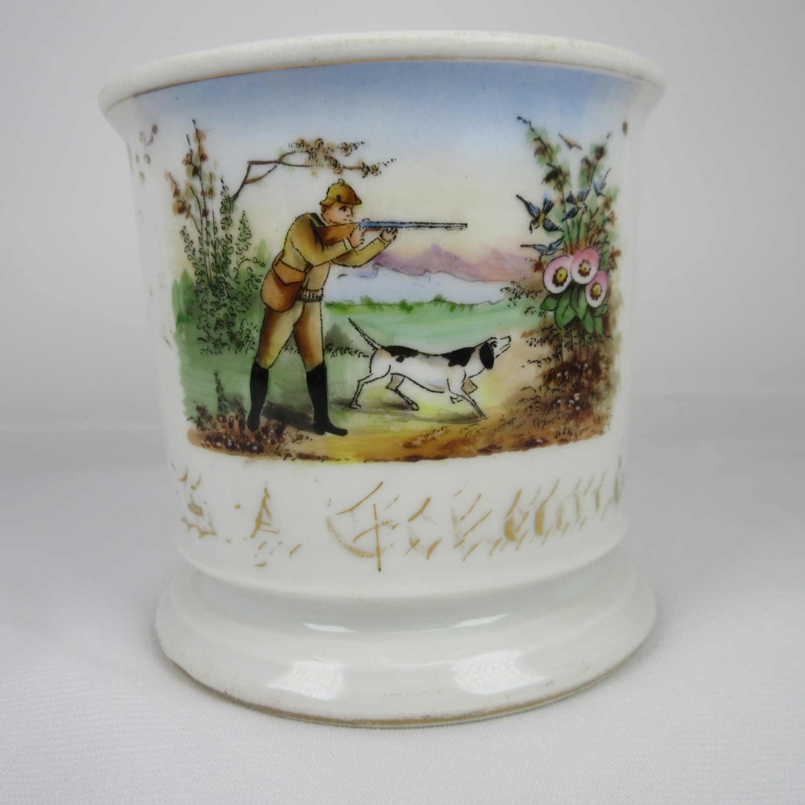 ANTIQUE OCCUPATIONAL BARBER SHOP SHAVING MUG BIRD DOG SHOTGUN HUNTER 3 7/8 ANTIQUE OCCUPATIONAL BARBER SHOP SHAVING MUG BIRD DOG SHOTGUN HUNTER 3 7/8