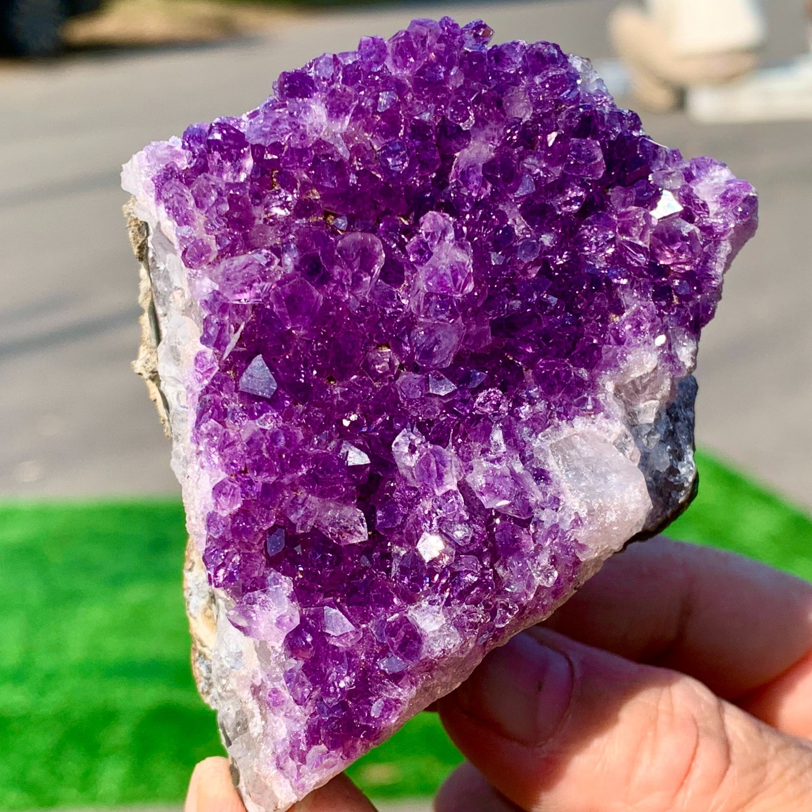 231G Natural Amethyst geode quartz cluster crystal specimen Healing A377