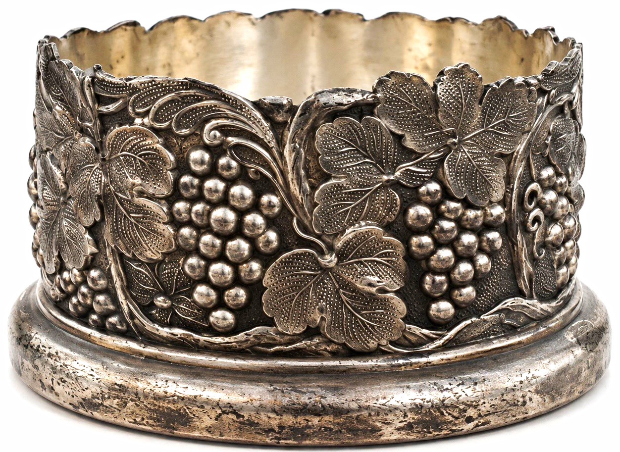 Vintage Silver Tone Wine Bottle Coaster Grape Vine Relief Ornate Holder Vintage Silver Tone Wine Bottle Coaster Grape Vine Relief Ornate Holder