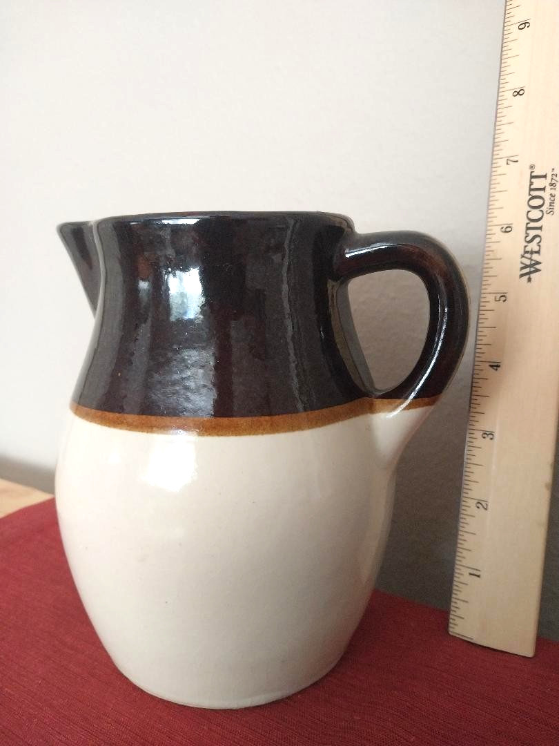 Vintage 3-Tone Crockery Pitcher Brown Cream Beige Stripe 6\ Vintage 3-Tone Crockery Pitcher Brown Cream Beige Stripe 6\