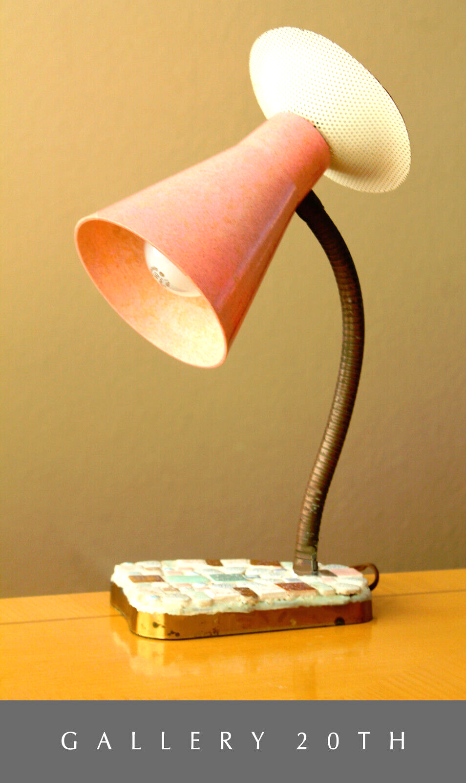FAB MID CENTURY MODERN PINK ATOMIC GOOGIE MOSAIC LAMP 1950S FIBERGLASS SHADE
