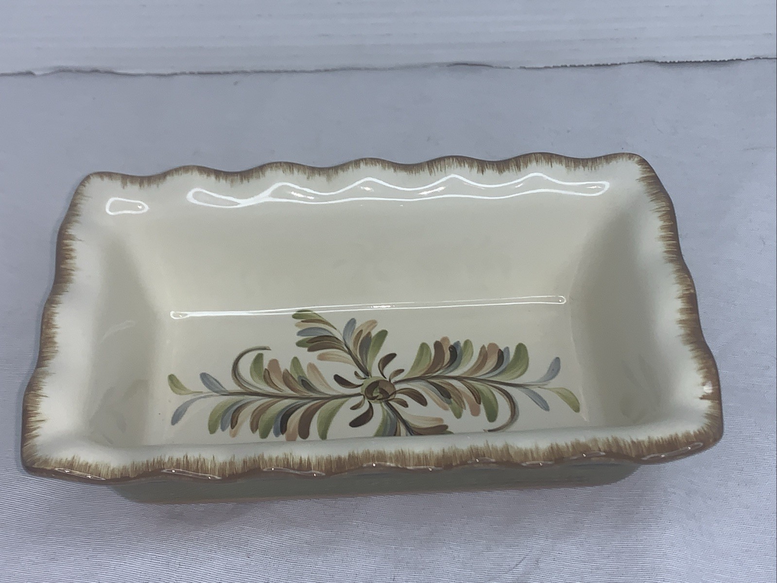 Gail Pittman Southern Living Alfresco Pattern ruffled loaf pan Gail Pittman Southern Living Alfresco Pattern ruffled loaf pan
