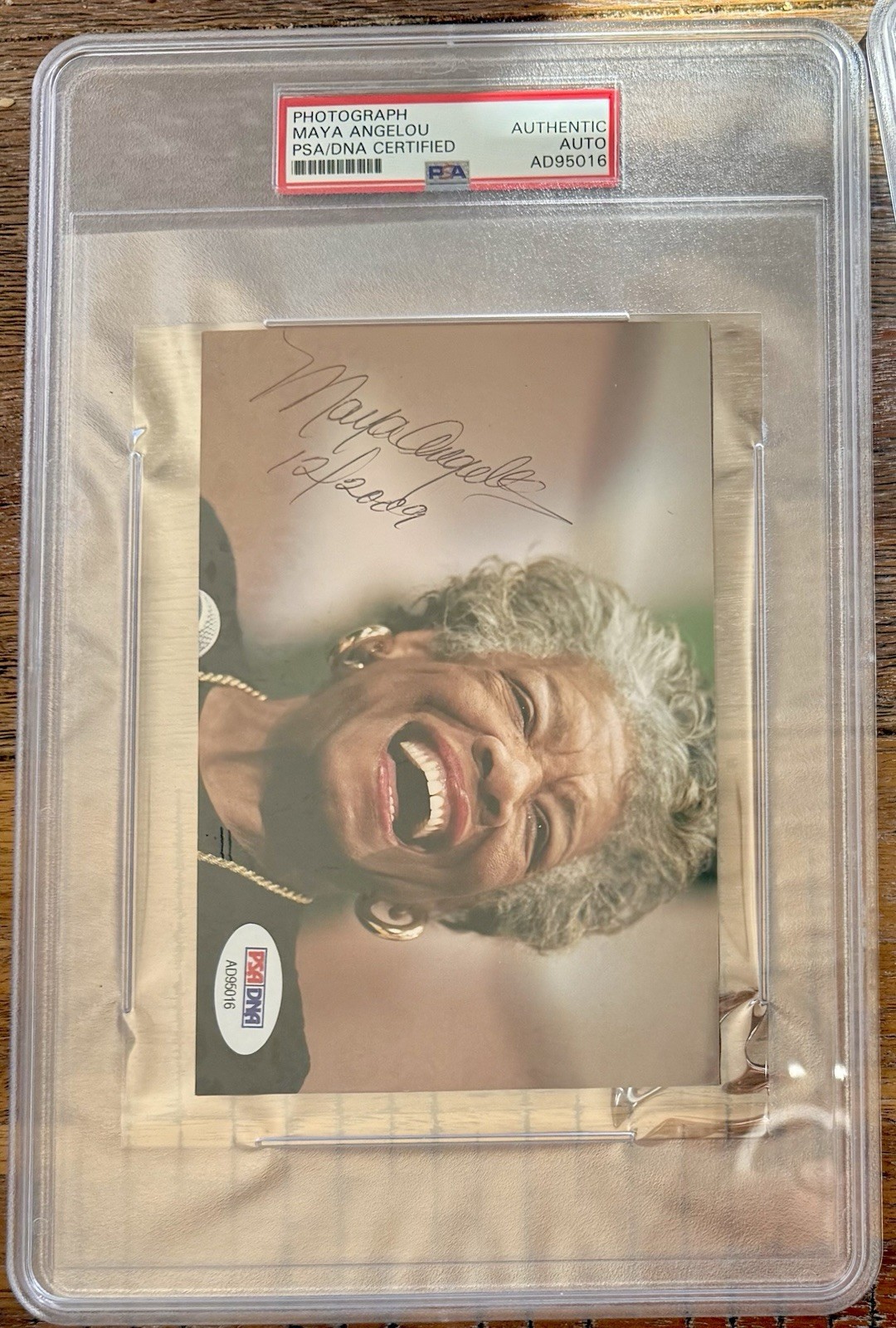 Maya Angelou, Signed/Autographed Original Photo, PSA/DNA ENCAPSULATED Maya Angelou, Signed/Autographed Original Photo, PSA/DNA ENCAPSULATED