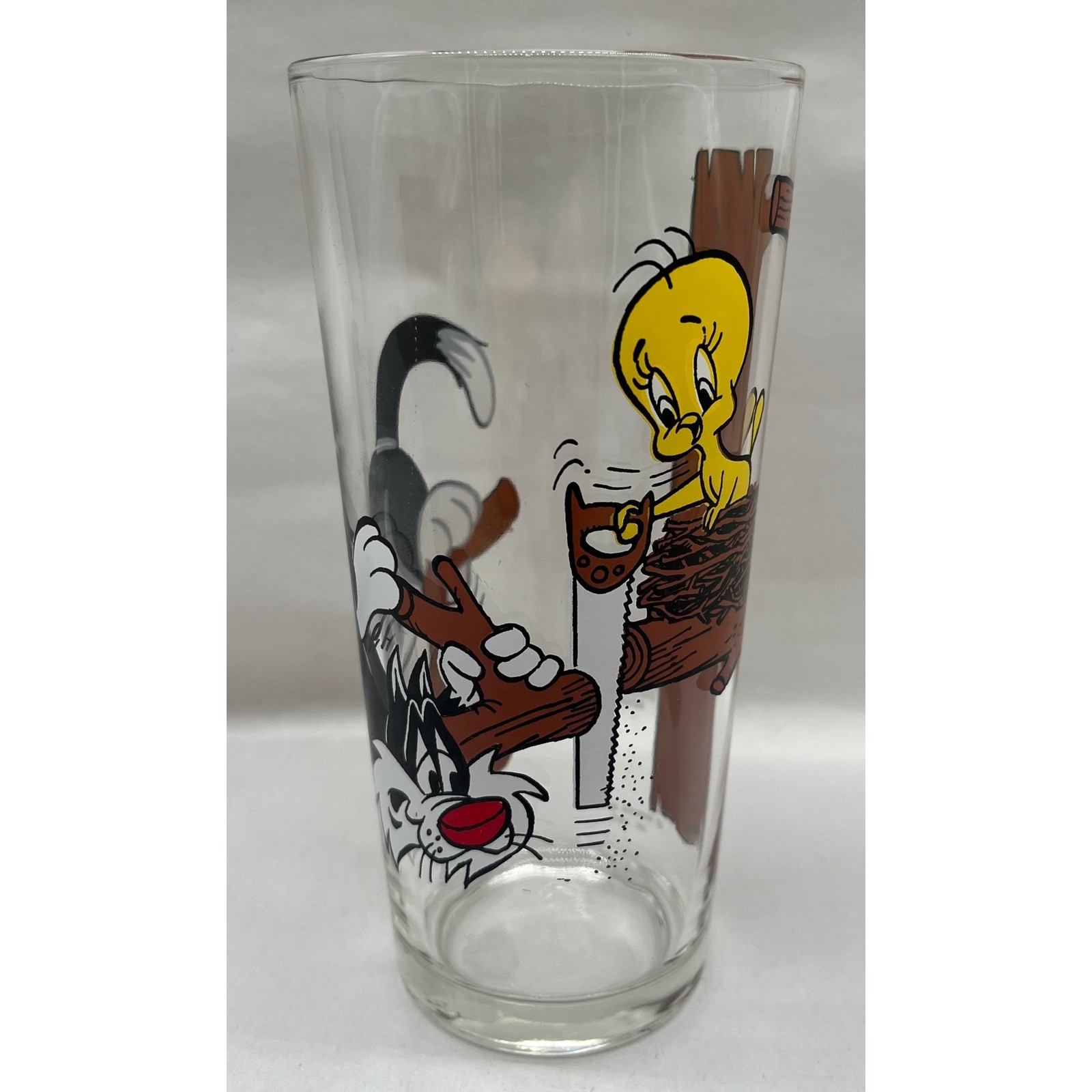 Vintage 1976 Pepsi Collector Series Tweety Sylvester Looney Tunes Glass Tumbler Vintage 1976 Pepsi Collector Series Tweety Sylvester Looney Tunes Glass Tumbler