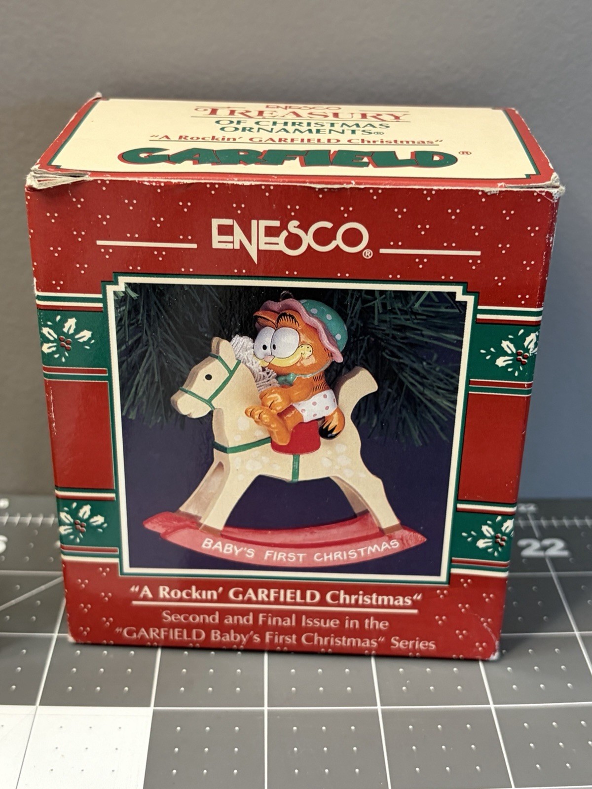 Enesco Ornament 1992 1993 Garfield A Rockin\' Christmas Baby\'s First Christmas Enesco Ornament 1992 1993 Garfield A Rockin\' Christmas Baby\'s First Christmas