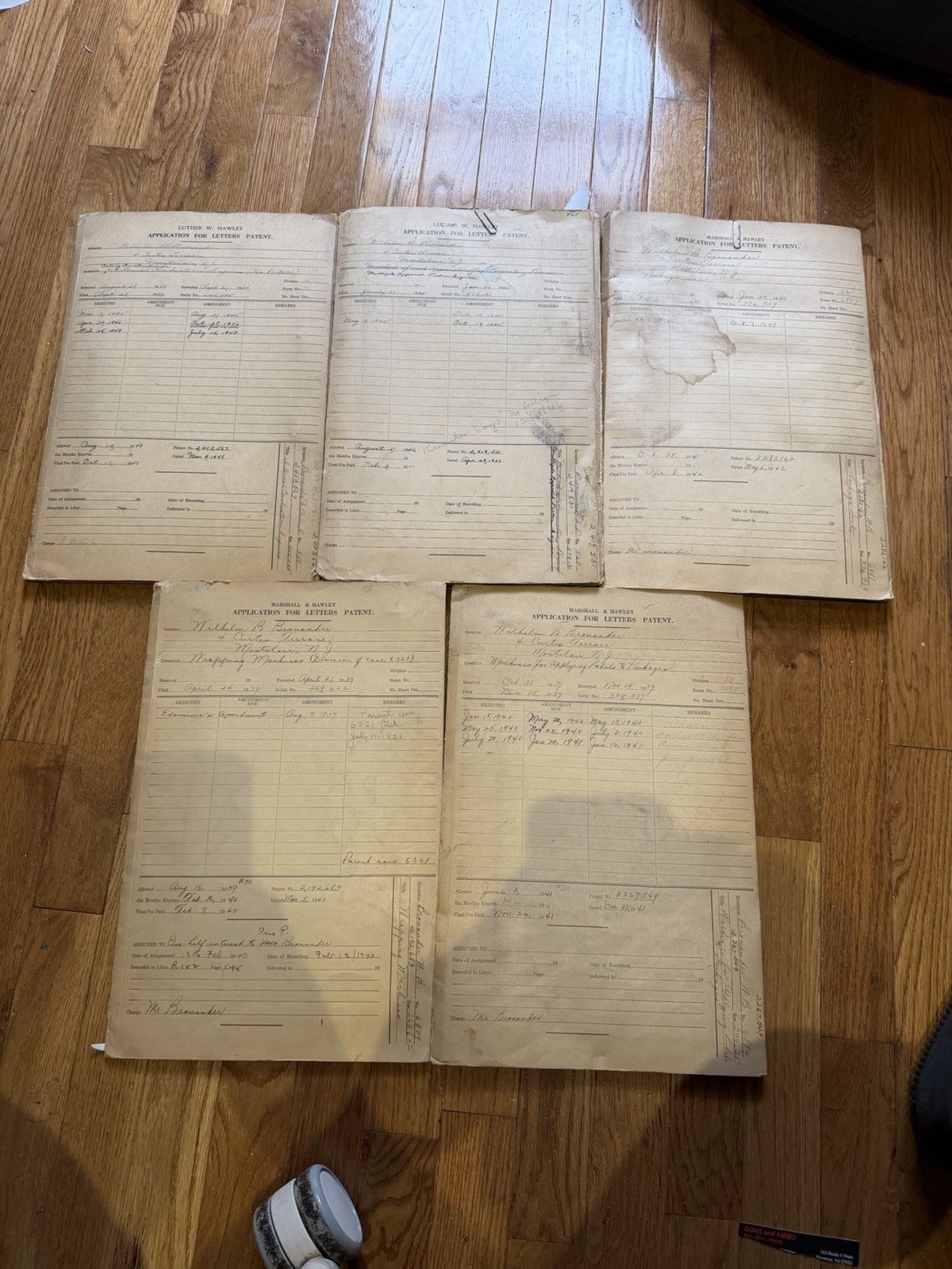 W.B Bronander Patent Archive - 5 Original Folders- 1940-1949 - Full Sets W.B Bronander Patent Archive - 5 Original Folders- 1940-1949 - Full Sets