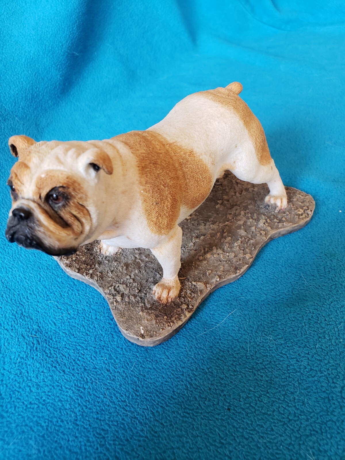 Sherratt and Simpson Realistic English  Bulldog Figurine Figure Dog Sculpture 