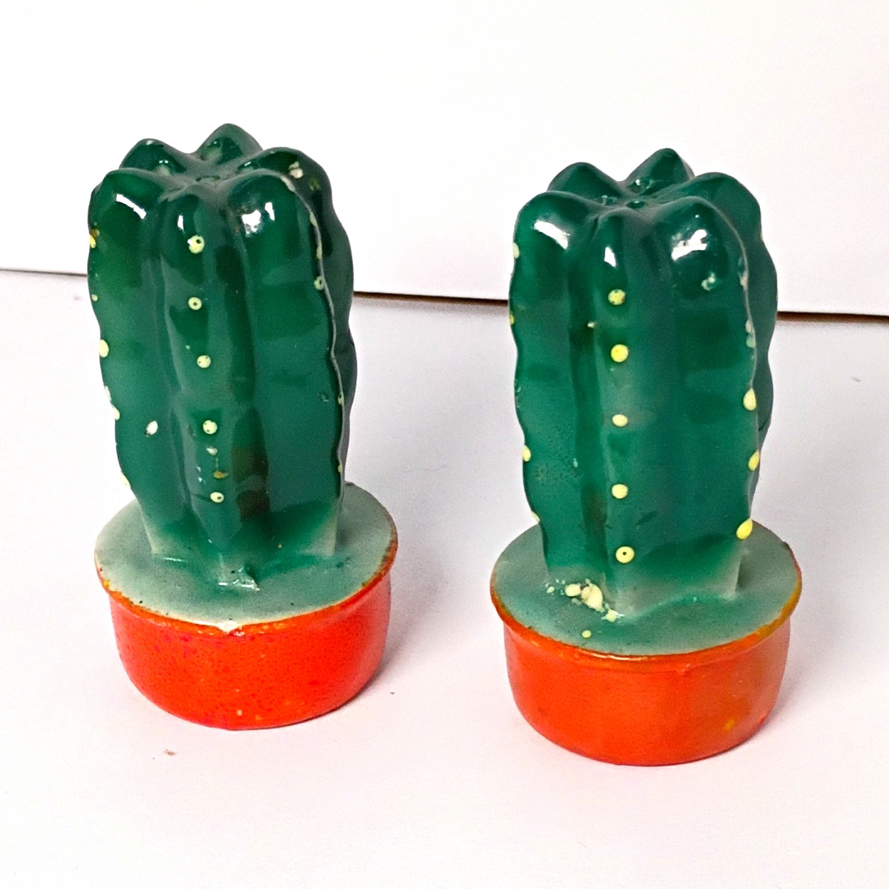 Vintage Japan Ceramic Cactus Salt and Pepper Shakers Set Terracotta Pot Cork MCM Vintage Japan Ceramic Cactus Salt and Pepper Shakers Set Terracotta Pot Cork MCM