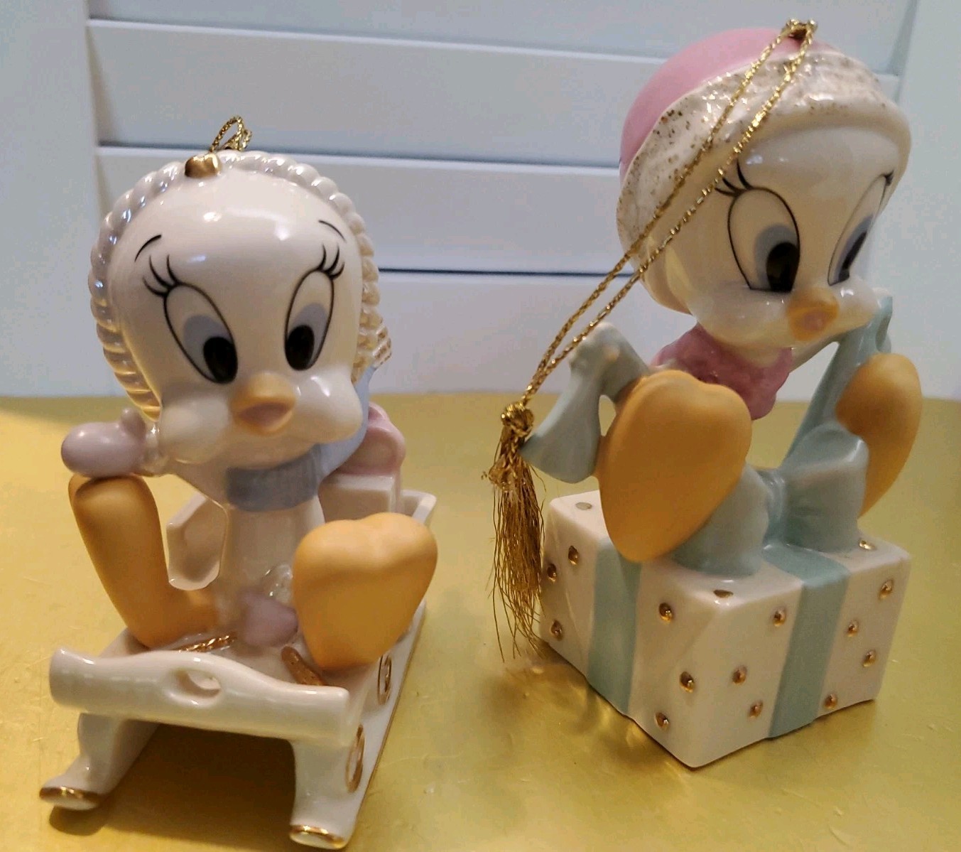VTG Lenox Looney Tunes Tweety Bird Christmas Ornaments Sled & Gift Box Lot 2