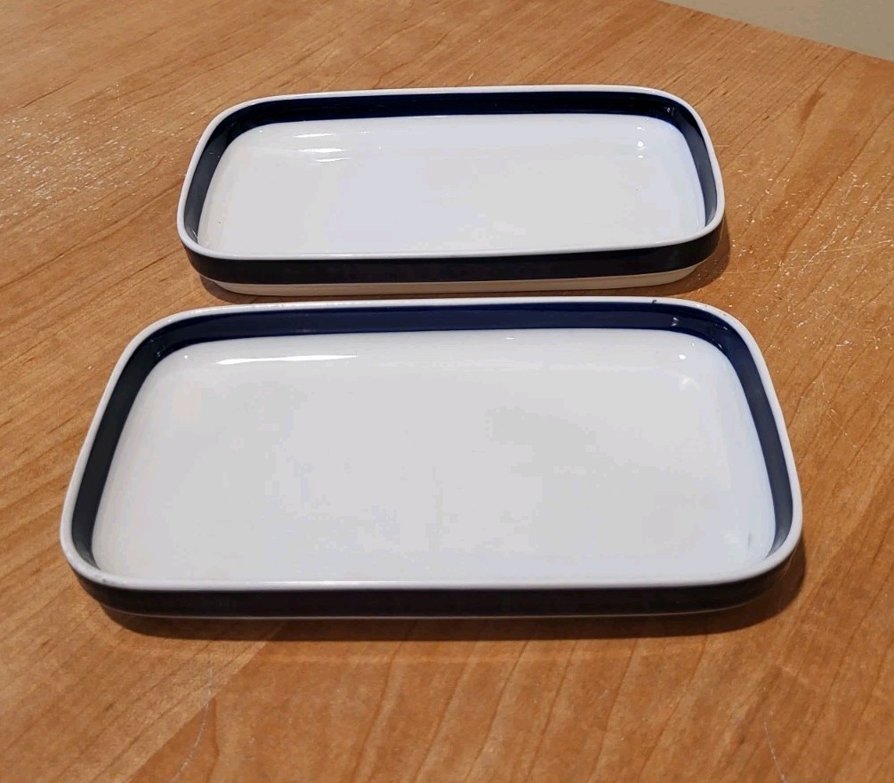 LUFTHANSA Two Trays Hutschenreuther Germany 6 x 3.25 AIRLINE COLLECTIBLE LUFTHANSA Two Trays Hutschenreuther Germany 6 x 3.25 AIRLINE COLLECTIBLE