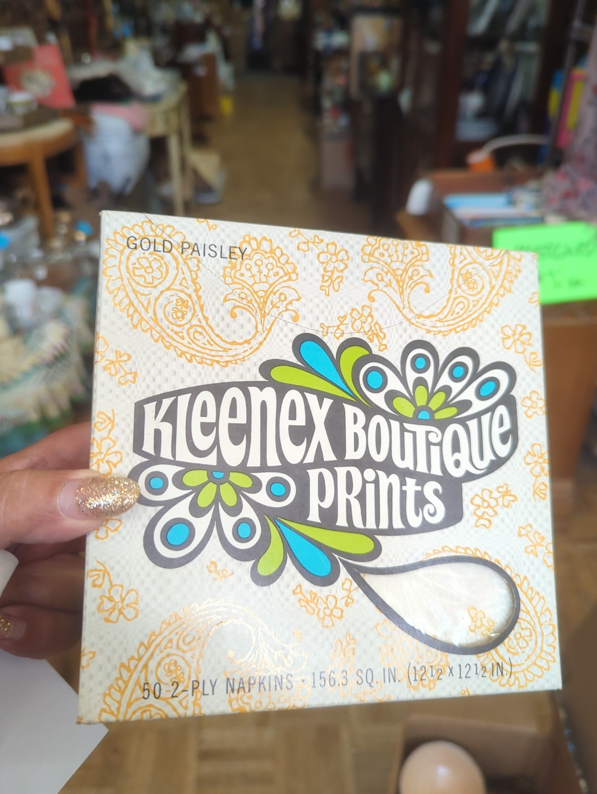 Vintage 1967 Kleenex Boutique Print Gold Paisley Napkins Box Sealed NOS Mod MCM Vintage 1967 Kleenex Boutique Print Gold Paisley Napkins Box Sealed NOS Mod MCM