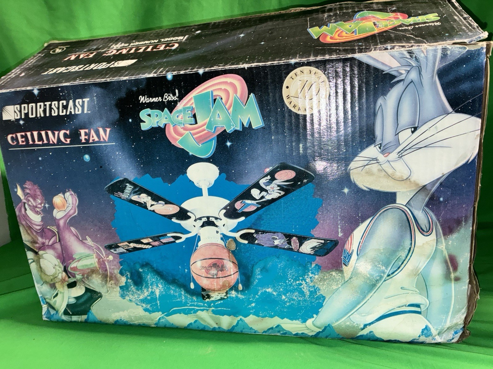 RARE COLLECTORS ITEM Original 1996 SpaceJam Ceiling Fan RARE COLLECTORS ITEM Original 1996 SpaceJam Ceiling Fan