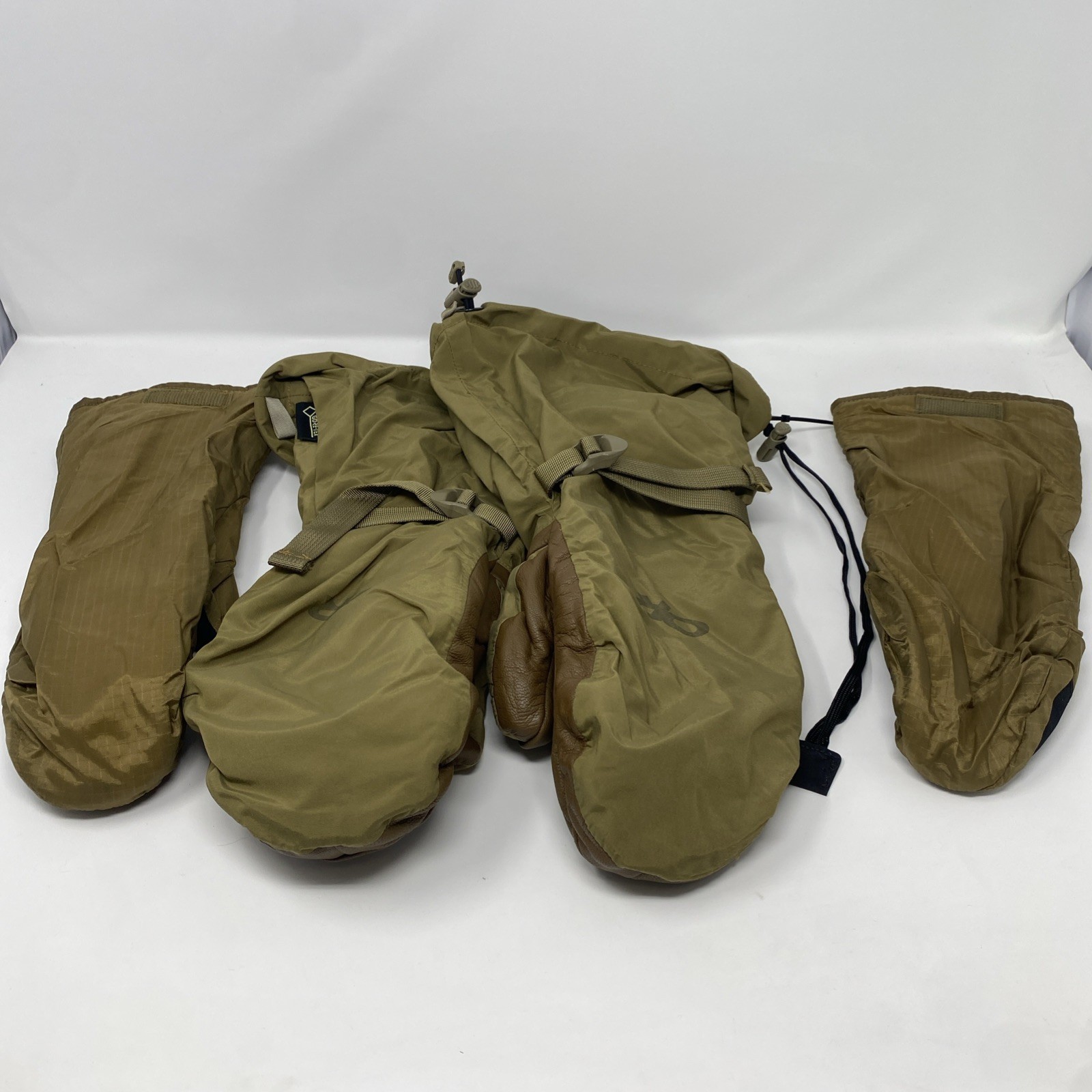 Outdoor Research GoreTex Extreme Cold Weather Mitten, Coyote with Inserts Medium