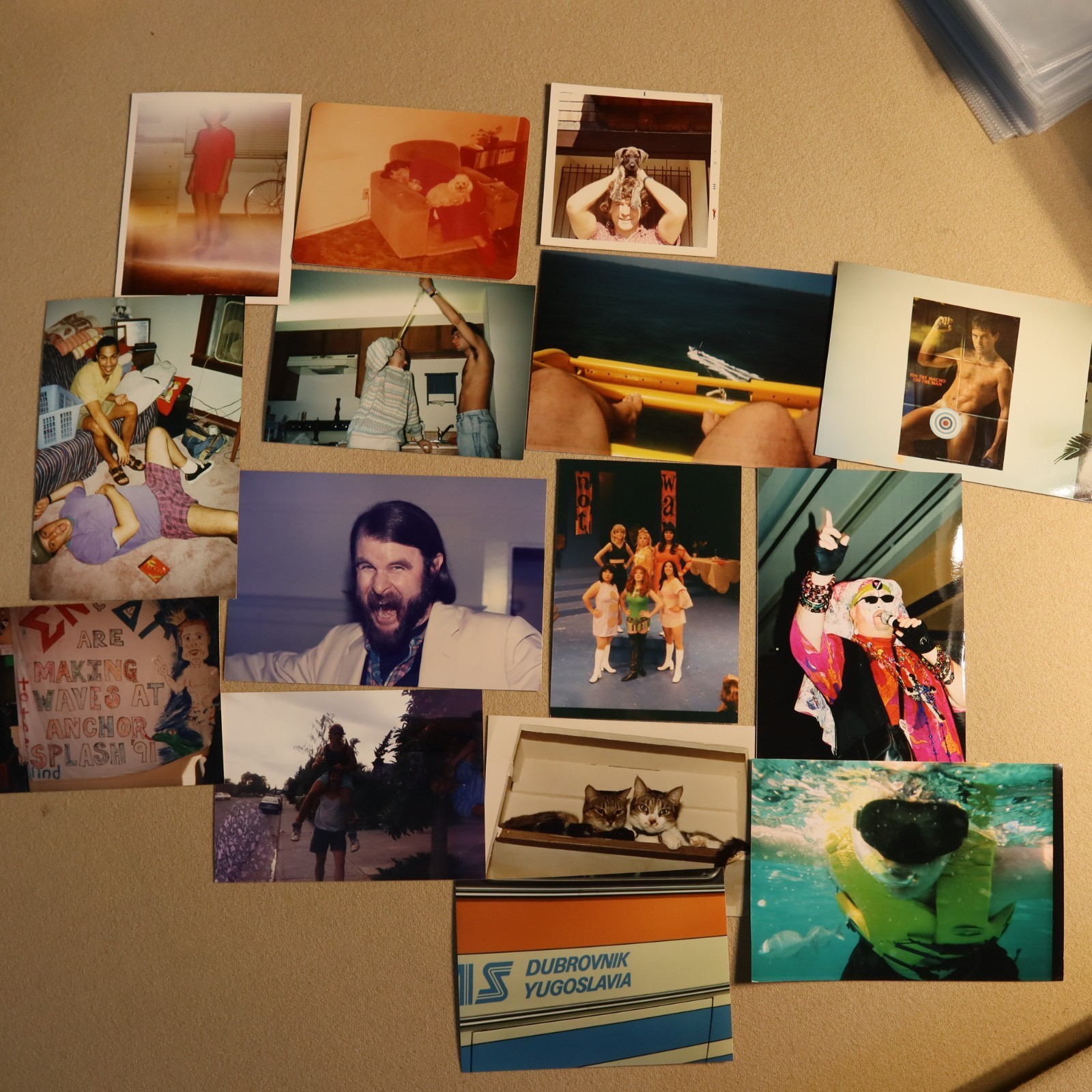 FUNNY WEIRD ODD STUPID 15x PH LOT - VINTAGE AMATEUR FOUND PHOTOS 1990-00\'s #A