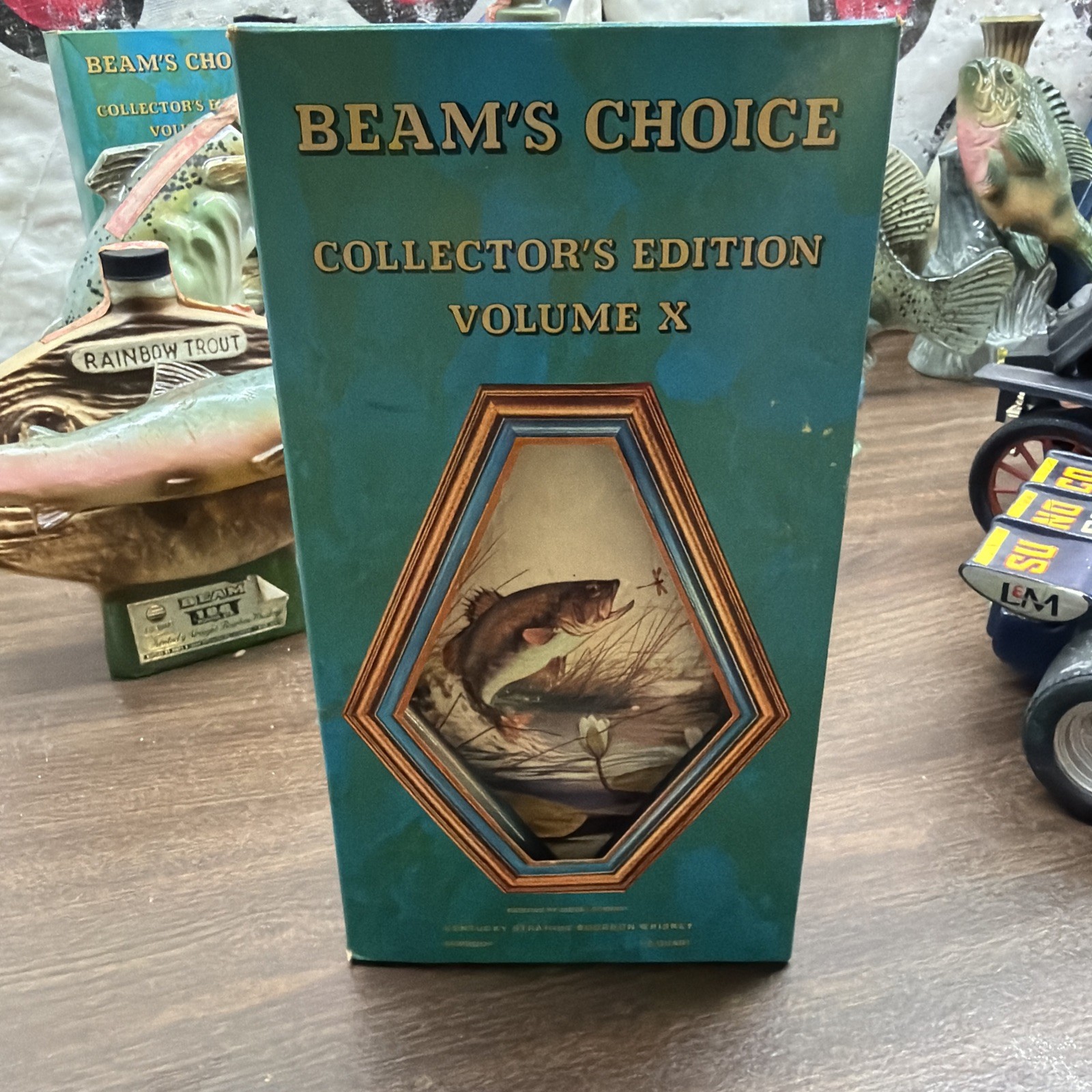 Jim Beam Beam’s Choice Decanter Volume X Bass Fishing Scene w/ Box 4/5 Qt