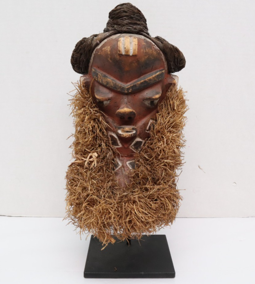 Vintage Antique African Pende Mbuya Congo Mask With Raffia, 17.25\
