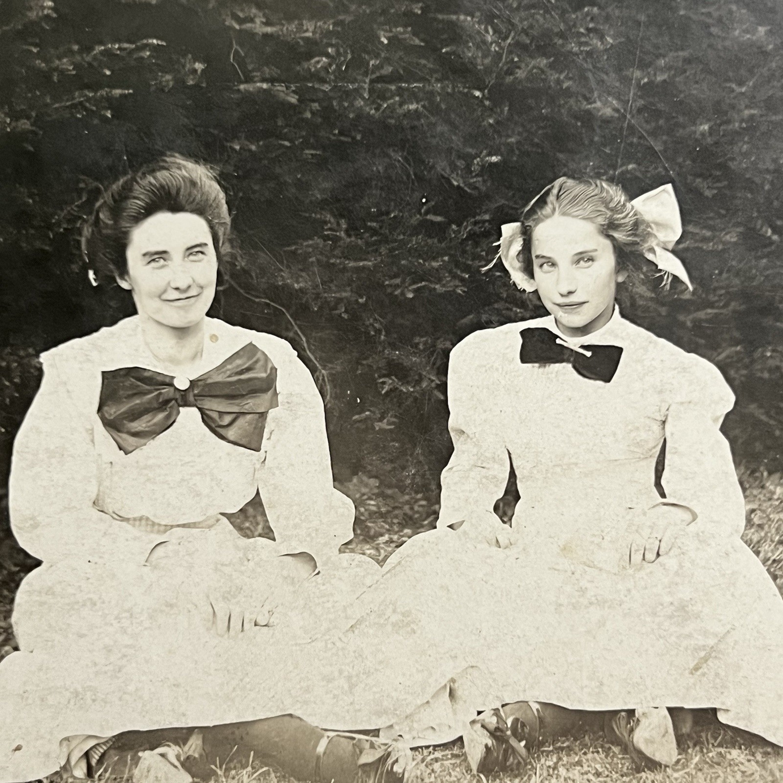 Antique RPPC Real Postcard Beautiful Young Women Sisters Bow Outside