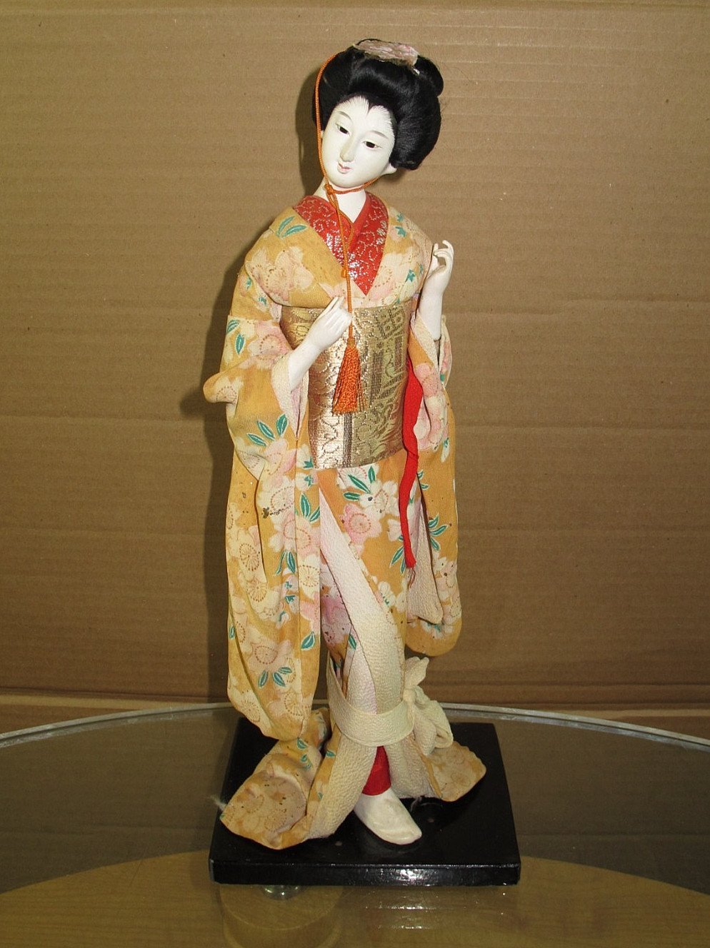 Vintage Japanese Geisha Display  Figure 14\'  With Kimono Made In Japan