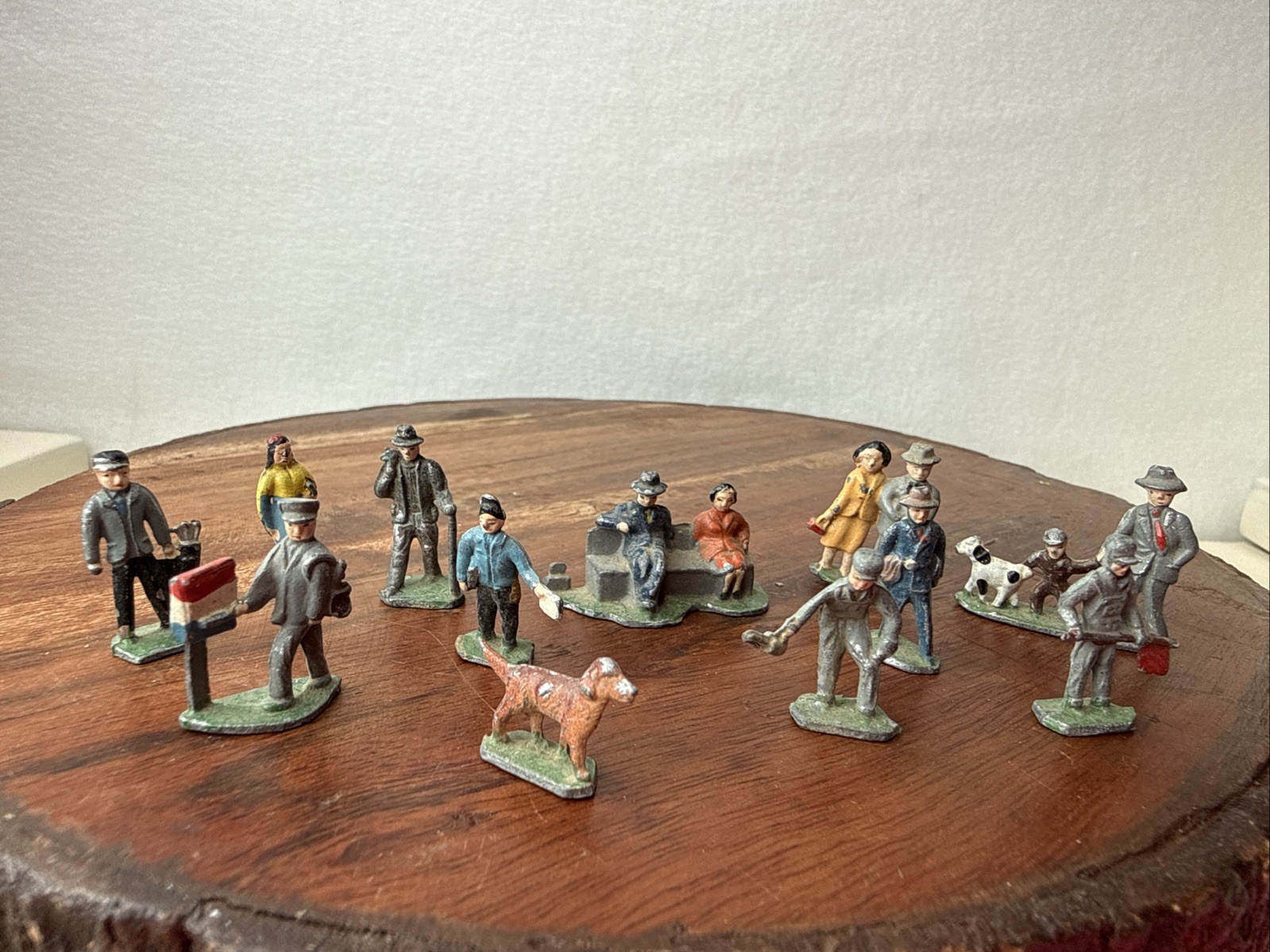 12 Vtg Barclay CHRISTMAS Toy Mini People Bench Metal Lead  Lionel Train  Layout