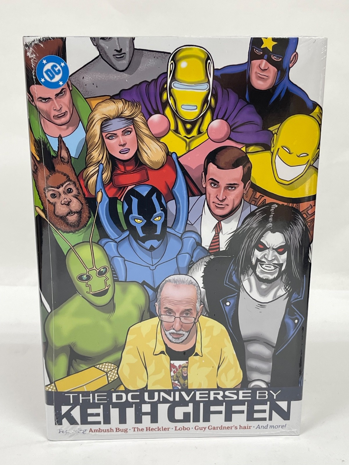 DC Universe by Keith Giffen DC Comics HC Hardcover Sealed JLA LOBO Heckler