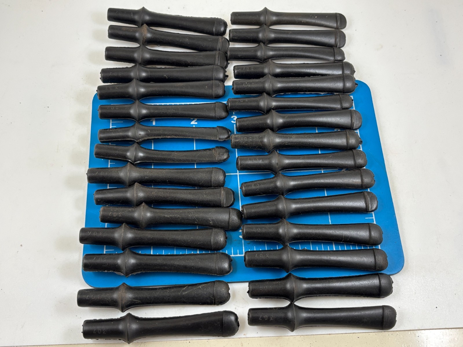 Judd's Lot of 30 Nice Vintage Never Used P-Lip Pipe Stems