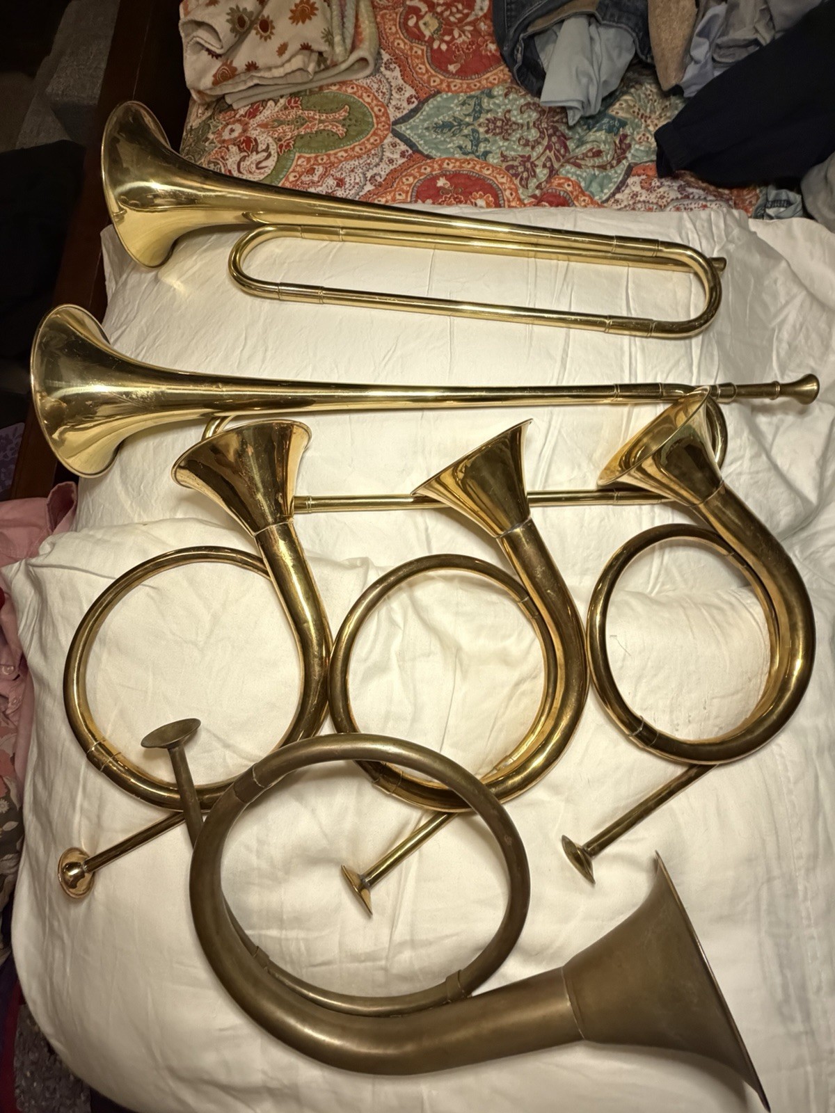 Group of 6 Vintage Brass French Horns Christmas Wall Decor 18-20” Set of 6 Large Group of 6 Vintage Brass French Horns Christmas Wall Decor 18-20” Set of 6 Large